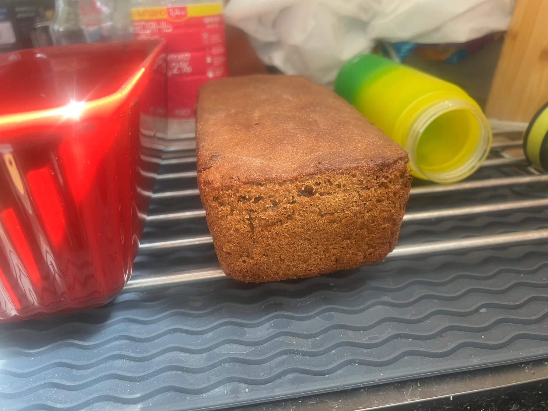 100% ржаной формовой (Vollkornbrot) 02.07.2026 — первая выпечка: пропёкся, мякиш не липнет: фото 3